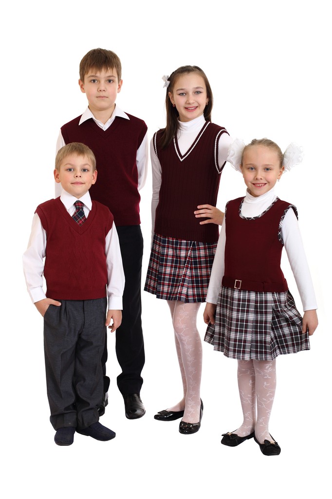 Форма надо купить. Школьная форма Ижевск Петровский. Одежда для школьников. Одежда для учеников. Детская Школьная форма.